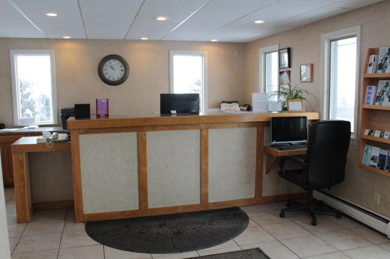 Shiretown Inn & Suites Houlton Exteriör bild